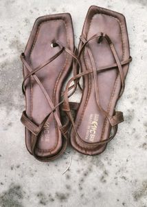 Girls and women Flip flop
