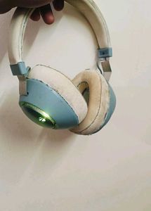 Bluetooth buds