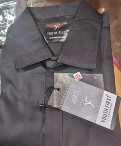Men's Coller Black 🖤 👚 Shirt. XXL