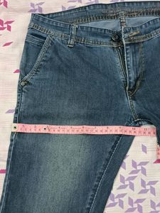 Men's Dark Blue Low-Rise Slim Fit Jeans
