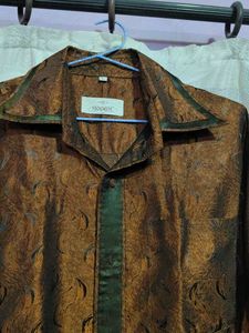 Men's Brown Textured Button-Up Shirt