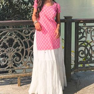 Pink &amp; White Kurta Set