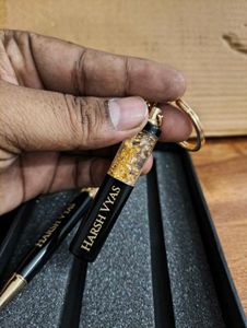 Pen &amp; Keychain Set with Your Name Print