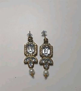 Elegant Pearl and Crystal Choker Set