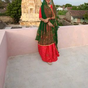 Choli Chhe Darbari