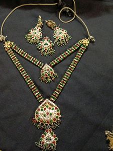 Necklace With Earrings And Ticka