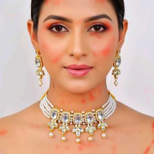 Elegant Necklace and Earrings Set