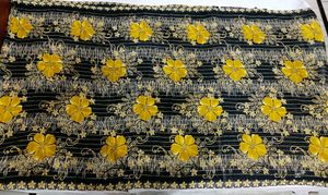 🇳🇿💫🎀Elegant Black &amp; Gold Floral Print Saree