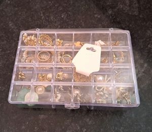 2 Layer Acrylic Jewelry Storage Box With Lid