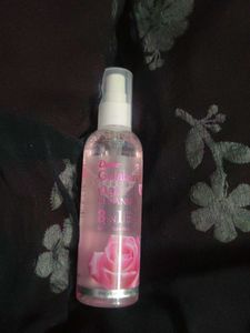Dabur Gulabari Face Cleanser