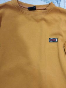 Yellow Crew Neck Sweatshirt