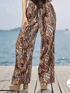 34 size Boho Wide Leg Animal Print Pants