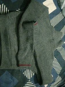 Stylish Half-Zip Cropped Winter Top for Women