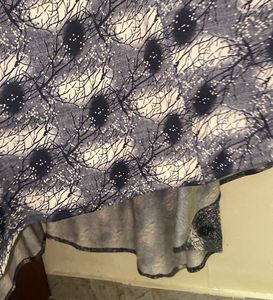 Elegant Printed scarf