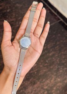 Butterfly Dial Mesh Strap Watch
