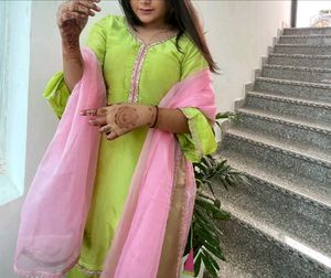 Stylish Lime Green Kurta Set with Pink Dupatta