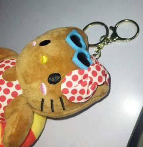 Tanned hello kitty bag charm 🧸