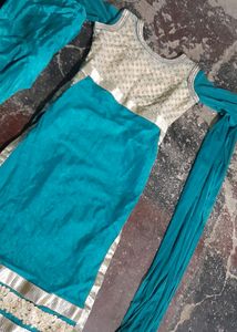 New कुर्ता Set..naiyra Cut Suit