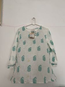 Stylish White Kurta with Green Print