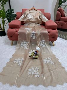 TRENDY &amp; DESIGNER JIMMY FABRIC SAREE WITH BLOUSE
