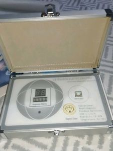 Quantum Magnetic Resonance Analyzer