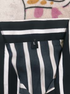 Striped Button-Down Shirt Crop in 36 bust