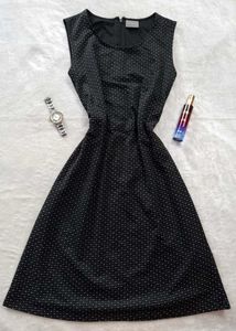 Chic Polka Dot Sheath Dress