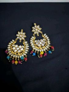 Assorted Women's Jewellery Pieces