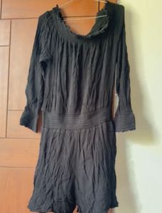 Chic Black Off-Shoulder Dress