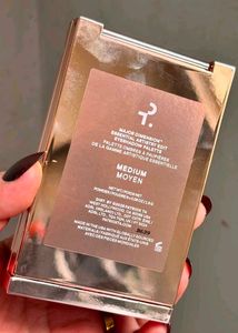 Patrick ta eyeshadow shade: medium moyen