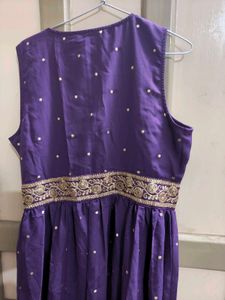 Elegant Purple Ethnic Gown