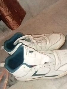 Red Tape Sneakers