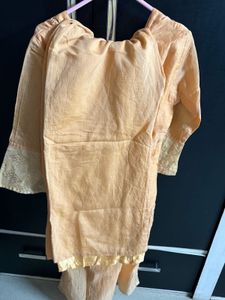 Peach Embellished Suit Serowsaki Work With Duppta