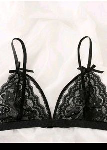 Avidlove Lace Trimmed Black Bra