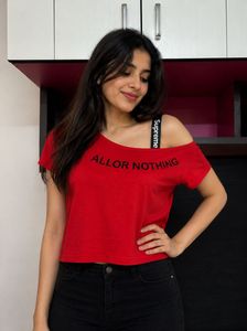 Red Graphic Tee❤️