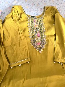 Elegant Embroidered Kurta Set