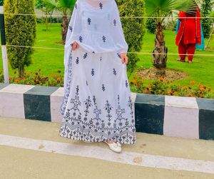 Elegant White &amp; Black Embroidered Kurta Set