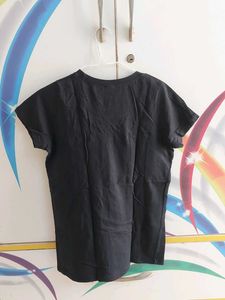 Black Domydos T-Shirt