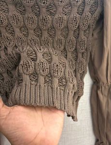 knit puff sleeve top