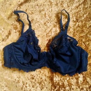 Women's Black Lace Trim Brassiere