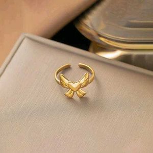 Charming Bow Heart Ring