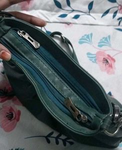 Stylish Green Shoulder Bag