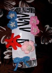 Handmade Crochet Hair Clips  Pack of 5 + Free Gift