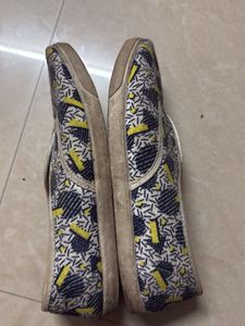 Unique Pattern Canvas Sneakers