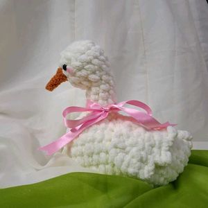 Cute Crochet Swan Plush Toy