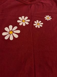 Maroon Daisy Print T-Shirt