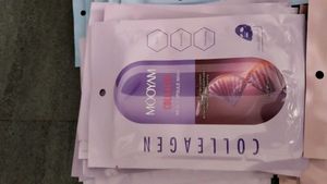 pack of 6. 🧬 Real Capsule Face Masks
