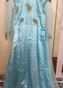Elegant Girls' Frozen Party Gown