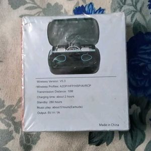 Wireless Bluetooth Earbuds with Charging Case