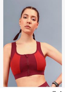 Stylish Zipper Sports Bra